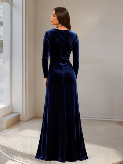 Sheath/Column V-Neck Long Sleeves Velvet Evening Dresses with Split Side